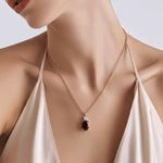 Chains & Necklaces Necklaces 17090001